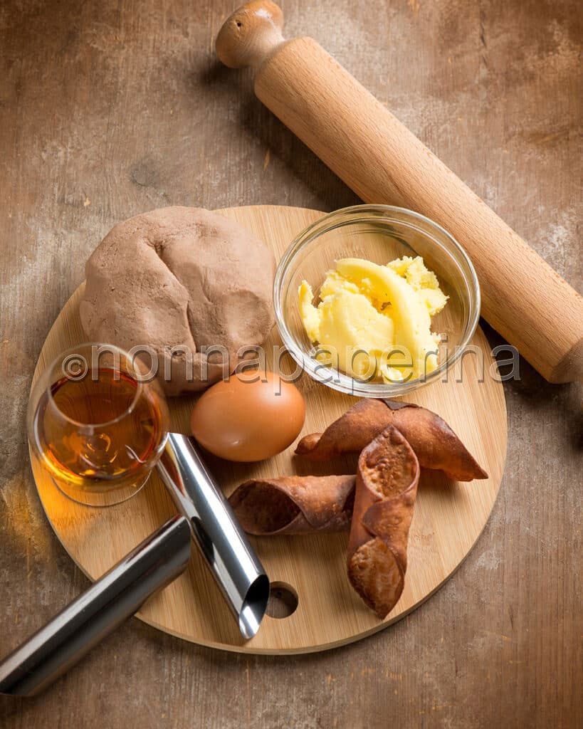 Cannoli alla siciliana Cannoli alla siciliana