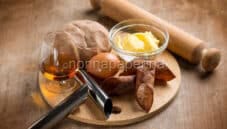 Cannoli siciliani al forno, un dolce famoso nel mondo Cannoli siciliani al forno, un dolce famoso nel mondo