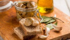 Porcini sott’olio, un lungo piacere
