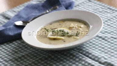 Minestra di riso alle erbe aromatiche