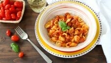 Orecchiette con ragù di salsiccia , dalla Puglia