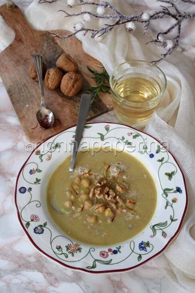 Zuppa di ceci e zafferano