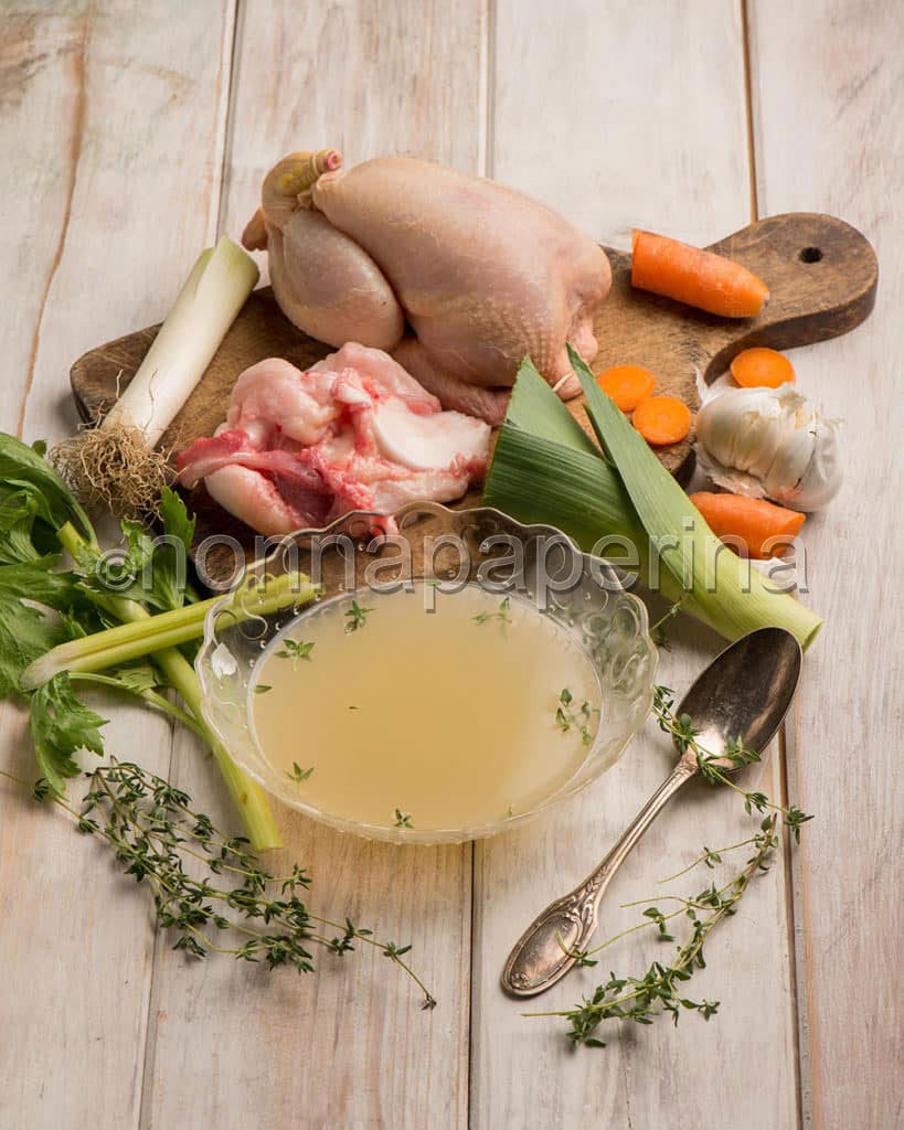 Brodo di pollo