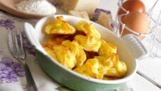 Bignè al Parmigiano Reggiano senza glutine e lattosio Bignè al Parmigiano Reggiano senza glutine e lattosio