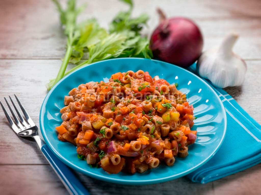 Ditali al ragù di verdure, un piatto perfetto per i vegetariani