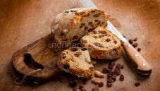 Pane con l’uvetta o pan tramvai: la ricetta dei ricordi