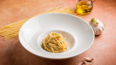 Spaghetti aglio, olio e peperoncino