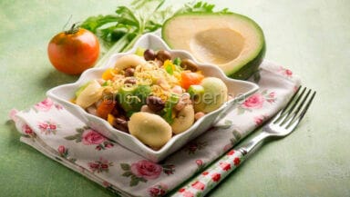 Insalata di avocado e fagioli