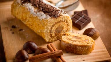 Arrotolato di confettura di castagne