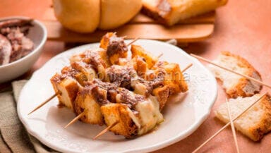 Spiedini di scamorza