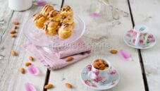 Bignè con crema pasticcera alle mandorle