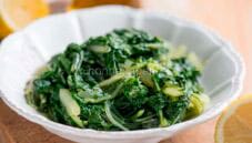 Coste di bietola al limone, tanti benefici per la salute nel piatto Coste di bietola al limone, tanti benefici per la salute nel piatto