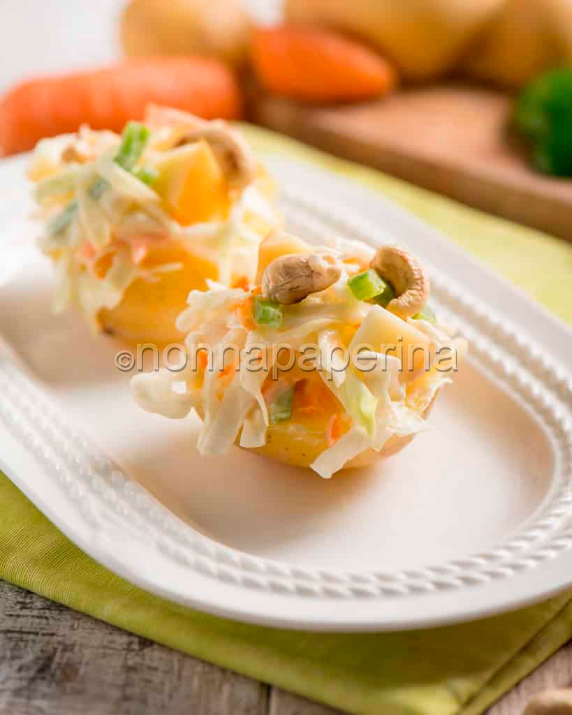 Insalata di cavolo e carote Insalata di cavolo e carote