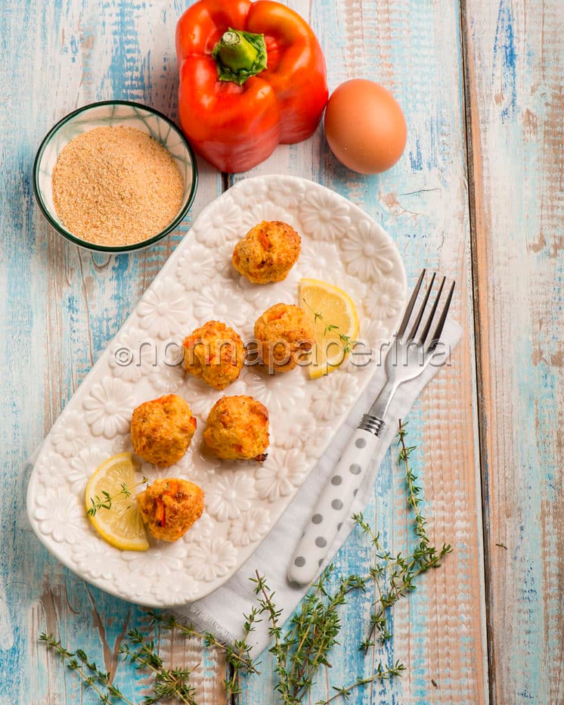 Polpettine di quinoa, spada e peperoni