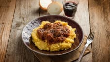 Stracotto di asino, tipico piatto invernale