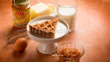 Originale Crostata con confettura di durian