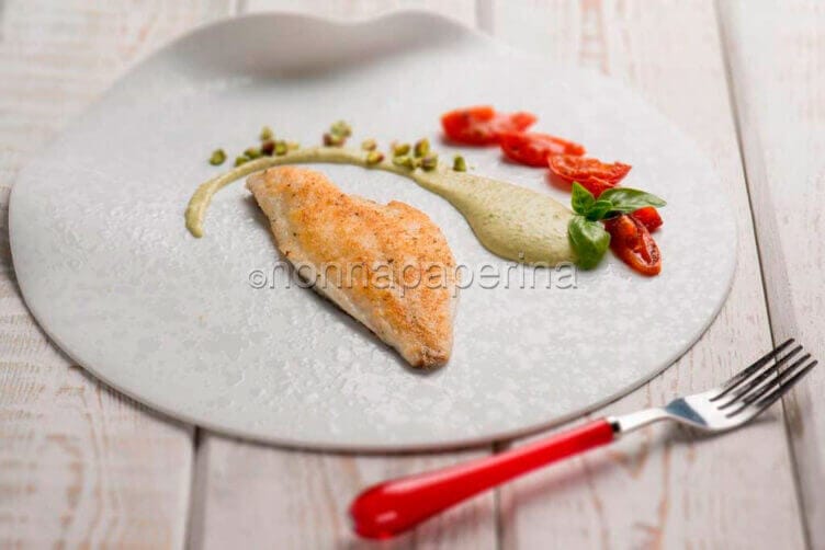 Orata con salsa al pistacchio