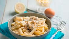 Sedani alla napoletana, il segreto nella maionese Sedani alla napoletana, il segreto nella maionese