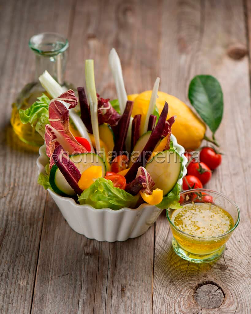 Insalata mista in pinzimonio Insalata mista in pinzimonio