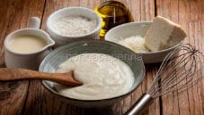 Besciamella con latte di quinoa e farina di riso