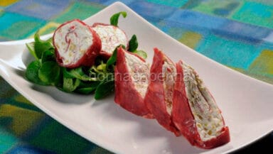 Involtini di bresaola e caprino