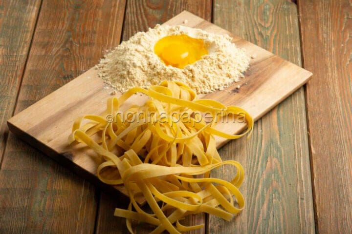 Tagliatelle con farina di ceci
