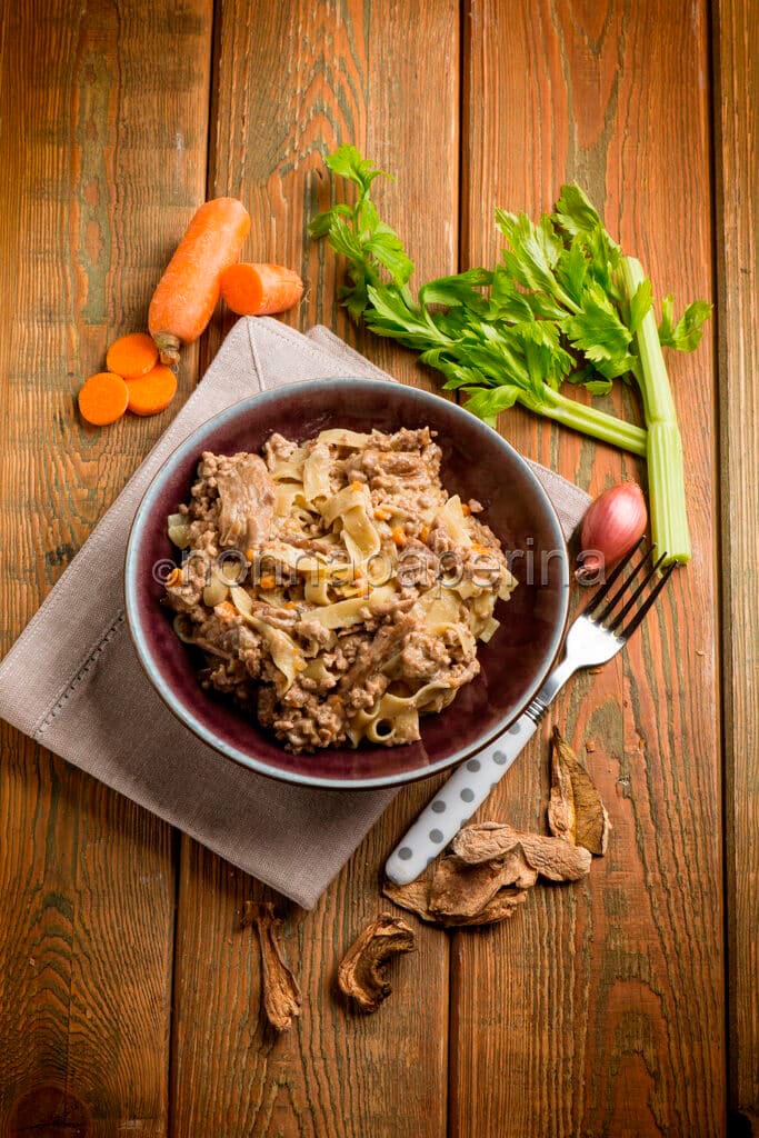 tagliatelle ai funghi porcini