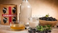 Tutto il sapore della crema di mirto Tutto il sapore della crema di mirto