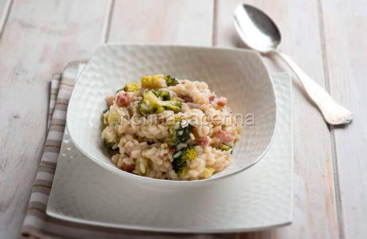 Risotto con broccoli e pancetta