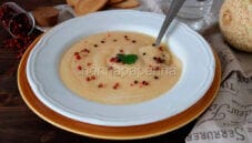 Vellutata di cavolo rapa per le cene invernali Vellutata di cavolo rapa per le cene invernali