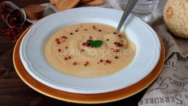 Vellutata di cavolo rapa