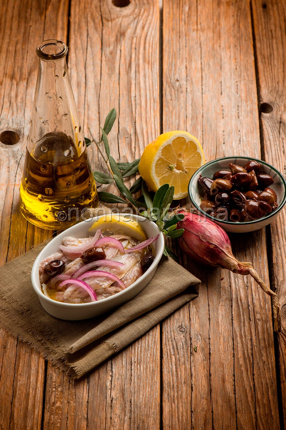 Alici marinate con cipolla di tropea