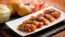 Ricetta degli Involtini di crudo con sorpresa