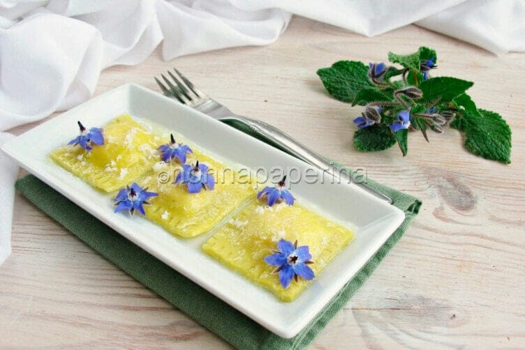 Tortelloni di borragine