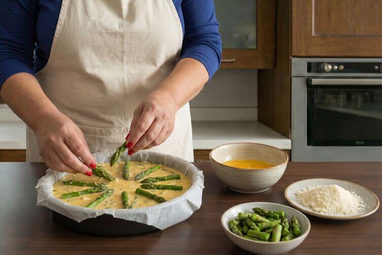 Frittata al forno con asparagi preparazione Frittata al forno con asparagi preparazione