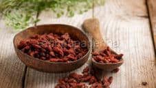 Bacche di Goji: ecco perchè fa bene portarle in tavola