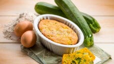 Plum-cake di zucchine: un antipasto per i tuoi ospiti!