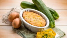 Plum-cake di zucchine: un antipasto per i tuoi ospiti! Plum-cake di zucchine: un antipasto per i tuoi ospiti!