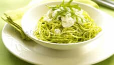 Ricetta veloce: Bavette con rucola e ricotta Ricetta veloce: Bavette con rucola e ricotta