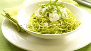 Bavette con rucola e ricotta