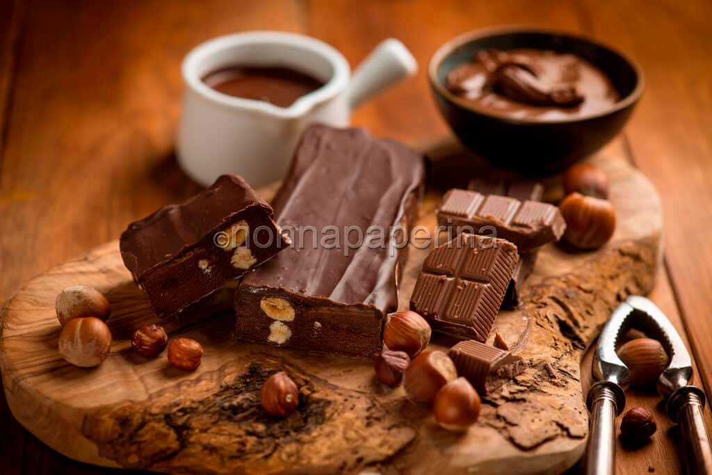 Torrone al cioccolato Torrone al cioccolato