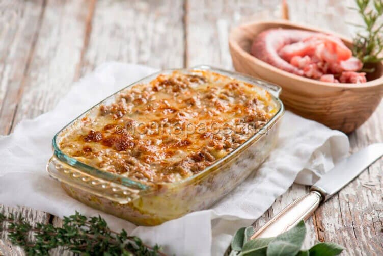 Lasagne di riso con ragu bianco