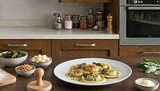 Ravioli ripieni di friarielli
