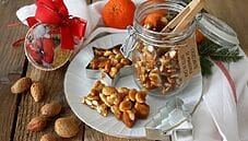 Croccante di mandorle: la ricetta della nonna facile e sottile