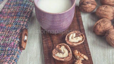 latte di noci