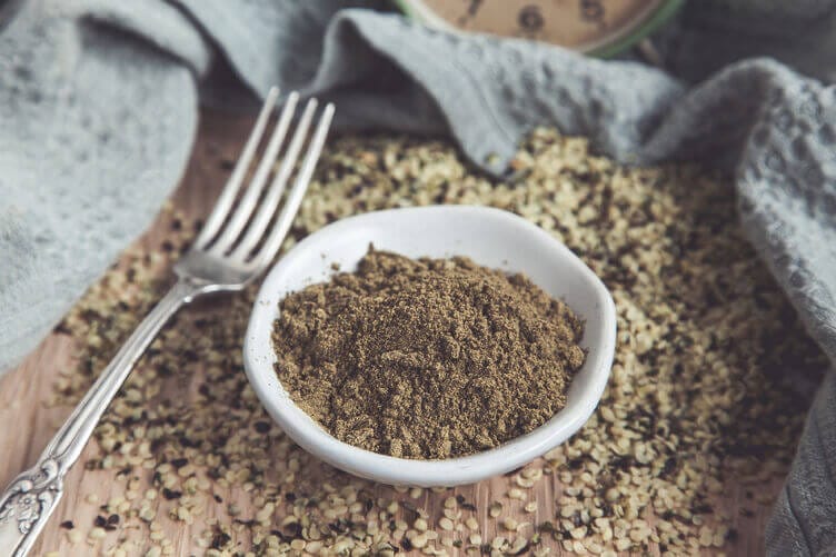 Farina di canapa, un ingrediente prezioso per molte ricette farina di canapa