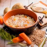 Zuppa di farro perlato, la ricetta di un piatto tradizionale