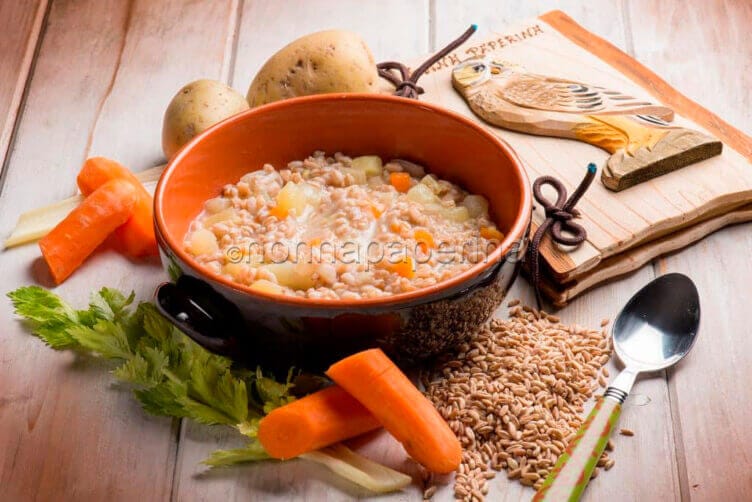 zuppa di farro perlato