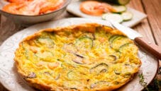 Delicata Frittata al forno con zucchine e gamberi