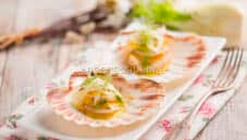 Capesante con chiffonade di finocchi: piatto leggero